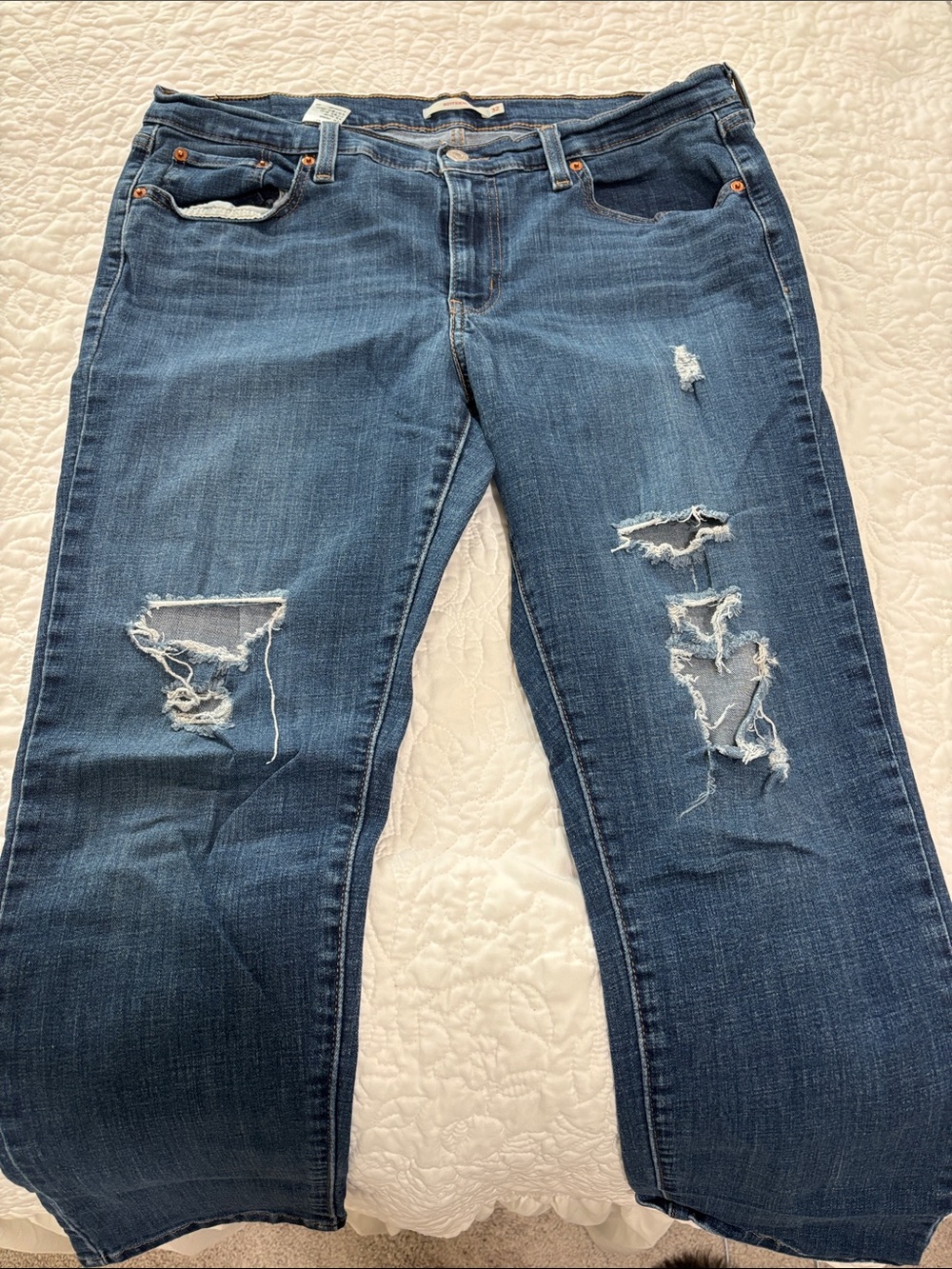 Distressed Dark Blue Boyfriend Jeans - Casual Ripped Style